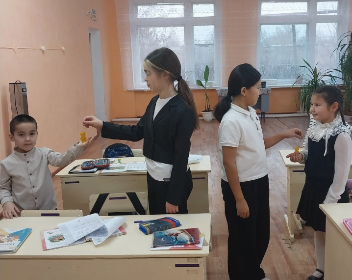 В целях соблюдения правил дорожного движения.